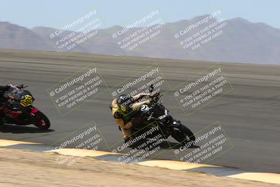 media/Apr-10-2022-SoCal Trackdays (Sun) [[f104b12566]]/Bowl (11am)/